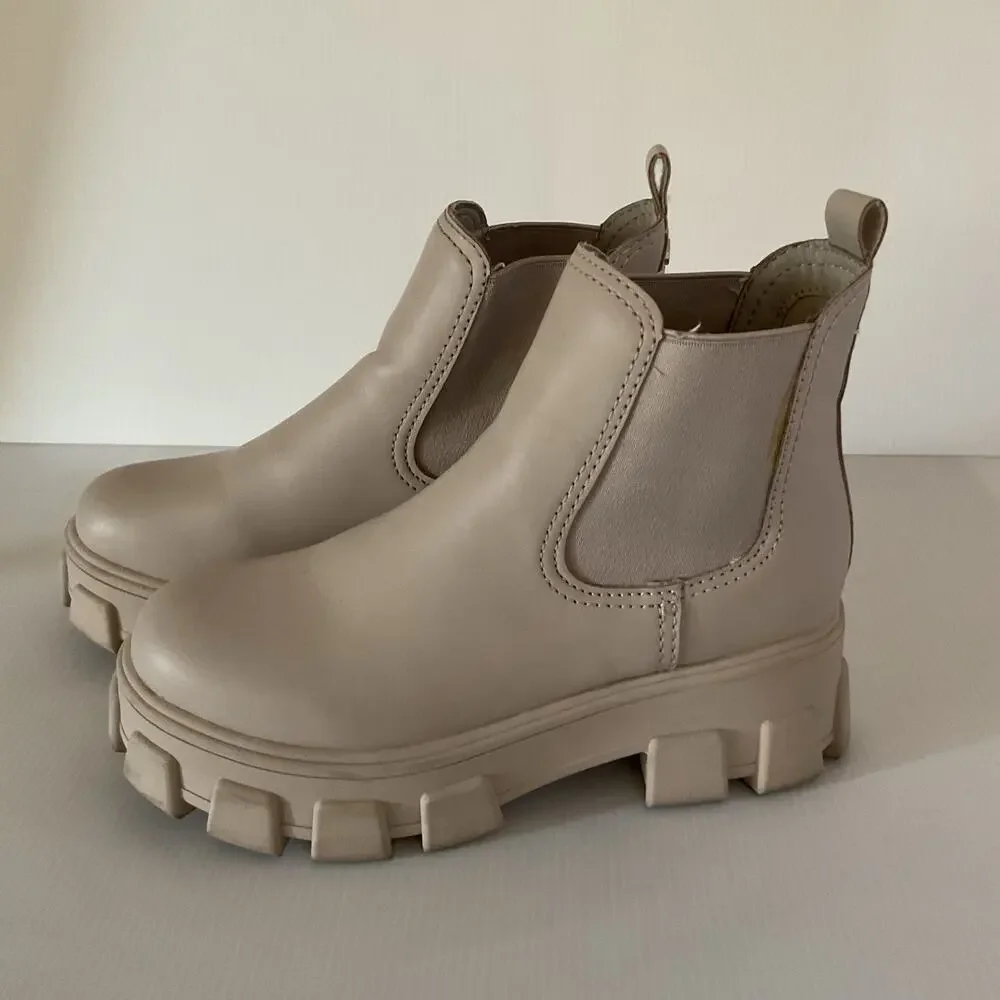 Circus NY Beige Platform Chelsea Boots Women’s Sz 6.5 Chunky Sole Ankle Booties
